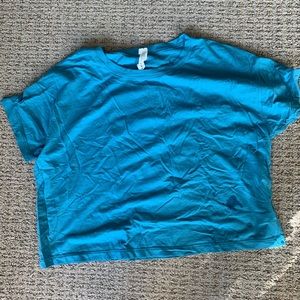 Lululemon cropped tee